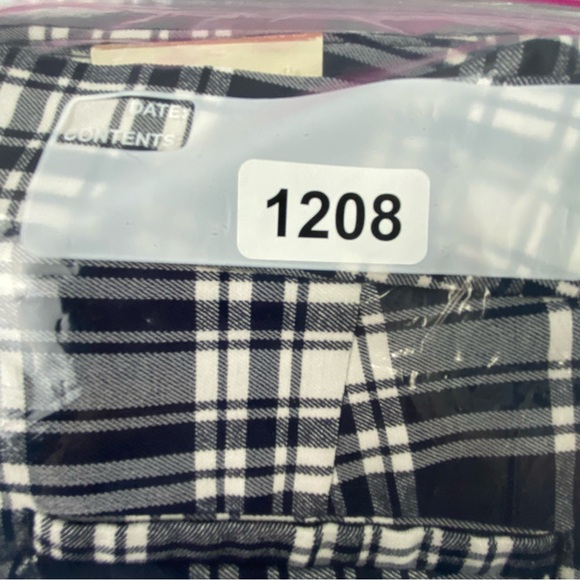 NWT Eliane Rose Plaid Navy White Classic Fit Pant Sz 10 - Picture 15 of 16